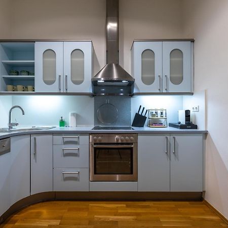 Charming 2Bedroom Old Town Apartment Prague Luaran gambar