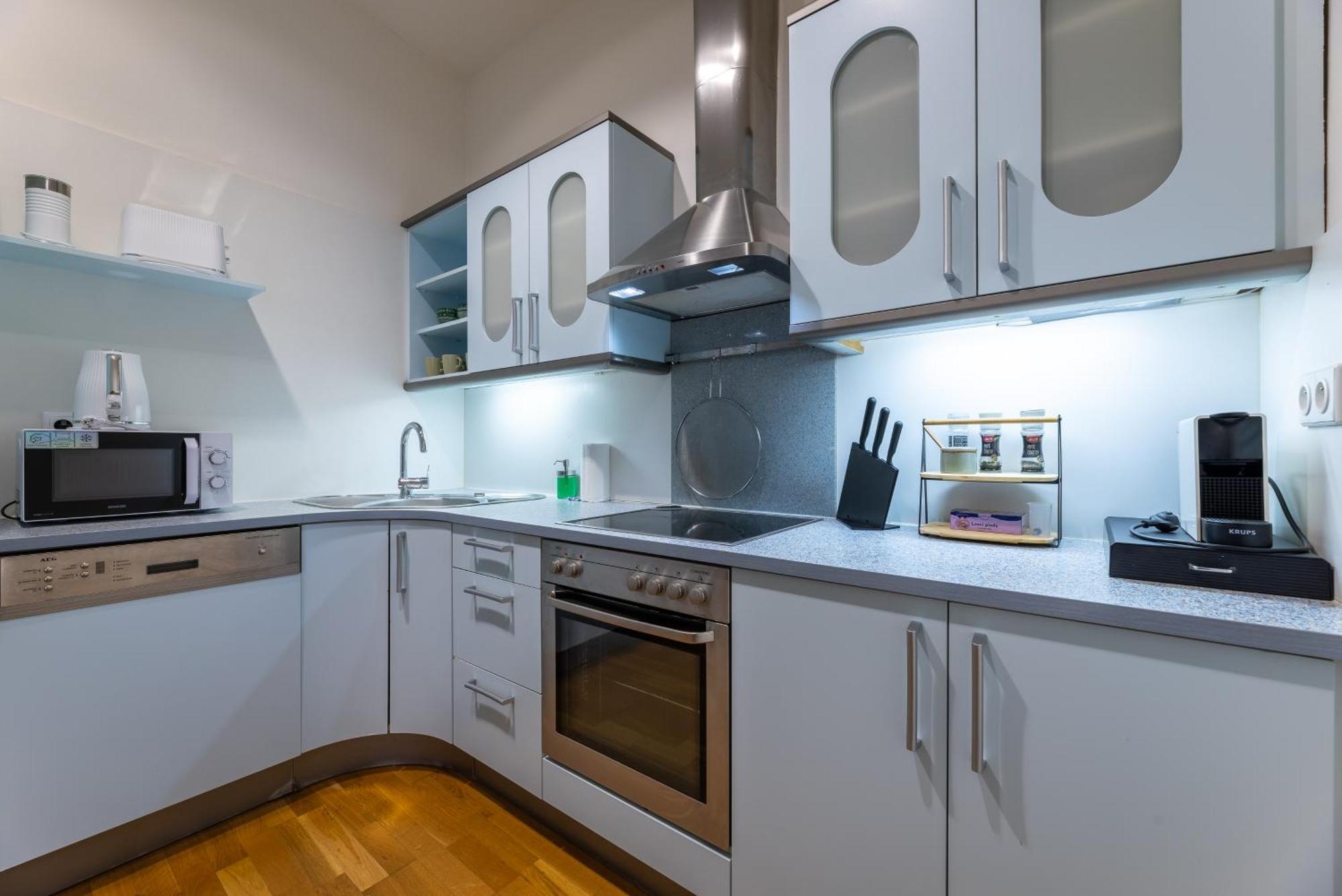 Charming 2Bedroom Old Town Apartment Prague Luaran gambar